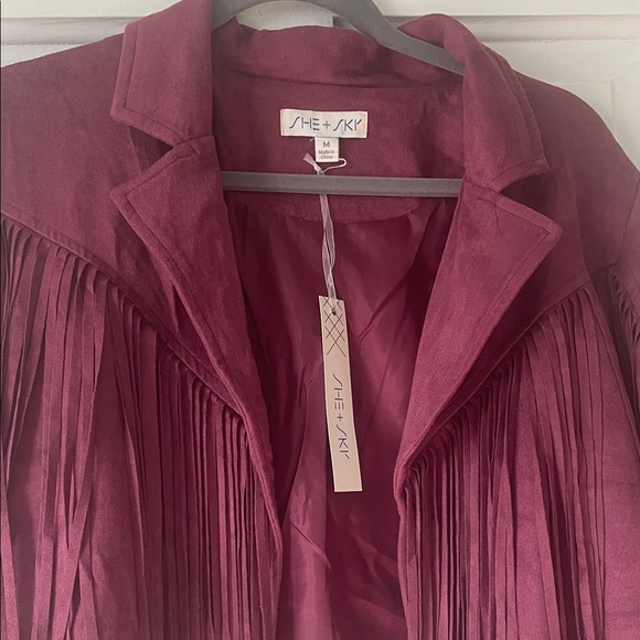 She + Sky Deep Red Fringe Blazer - Picture 2 of 6